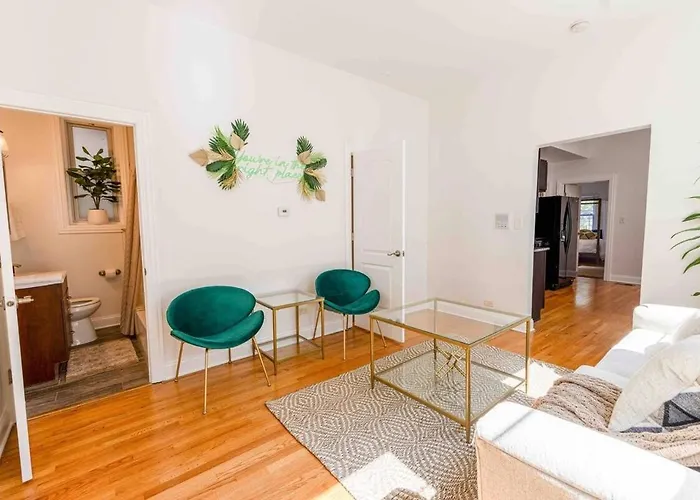 Apartment Tropical Boho Oasis